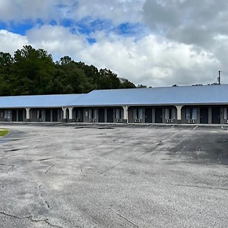 Days Inn By Wyndham Defuniak Springs Exteriör bild